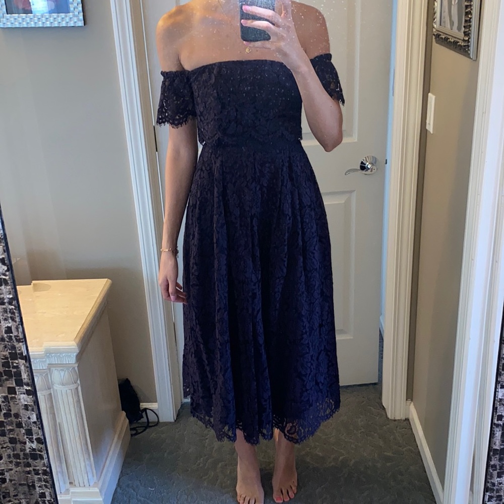 NWT! Plum A line lace midi evening party dress